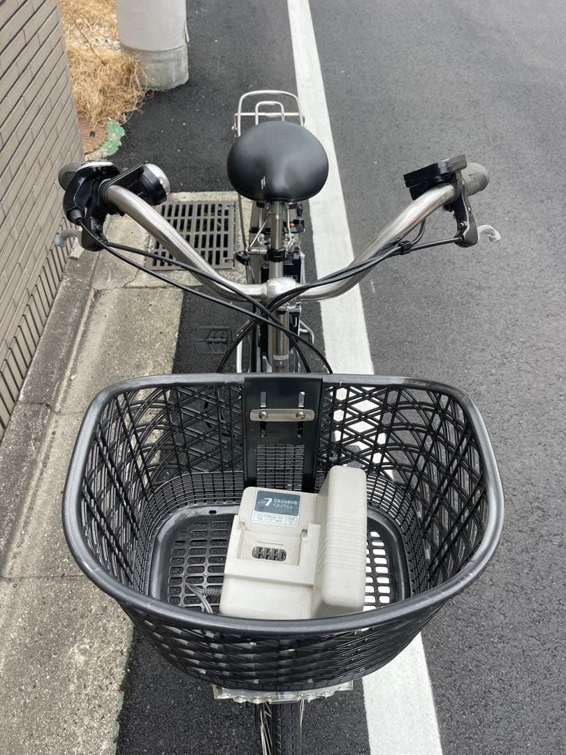 8.9ah Panasonic電動アシスト自転車 シルバー バスケット付き