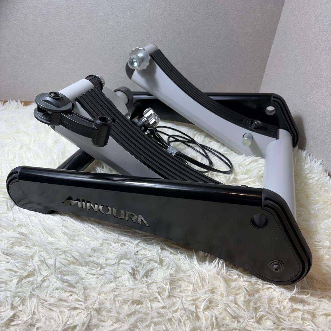 極美品 MINOURA LiveRide LR541 ミノウラ サイクルトレーナ