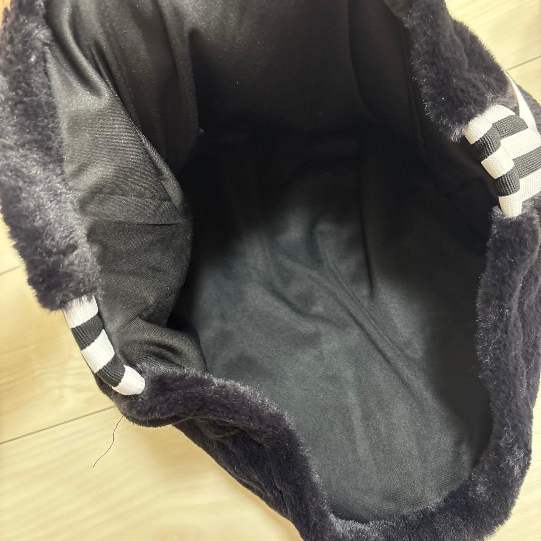 adidas ブラック フリースセットアップ