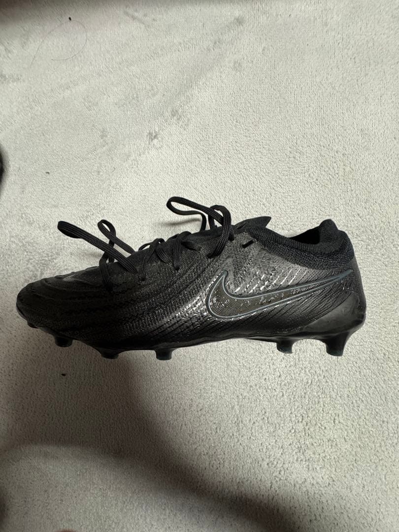 Nike ファントムGX2エリート　ブラック