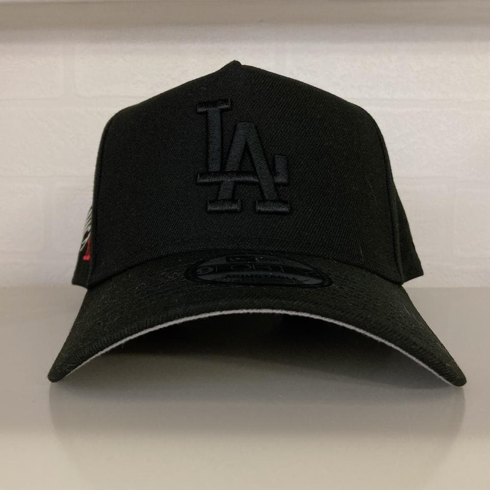 大谷翔平選手サイン刺繍入り9FORTYドジャースキャップ BLACK×BLACK