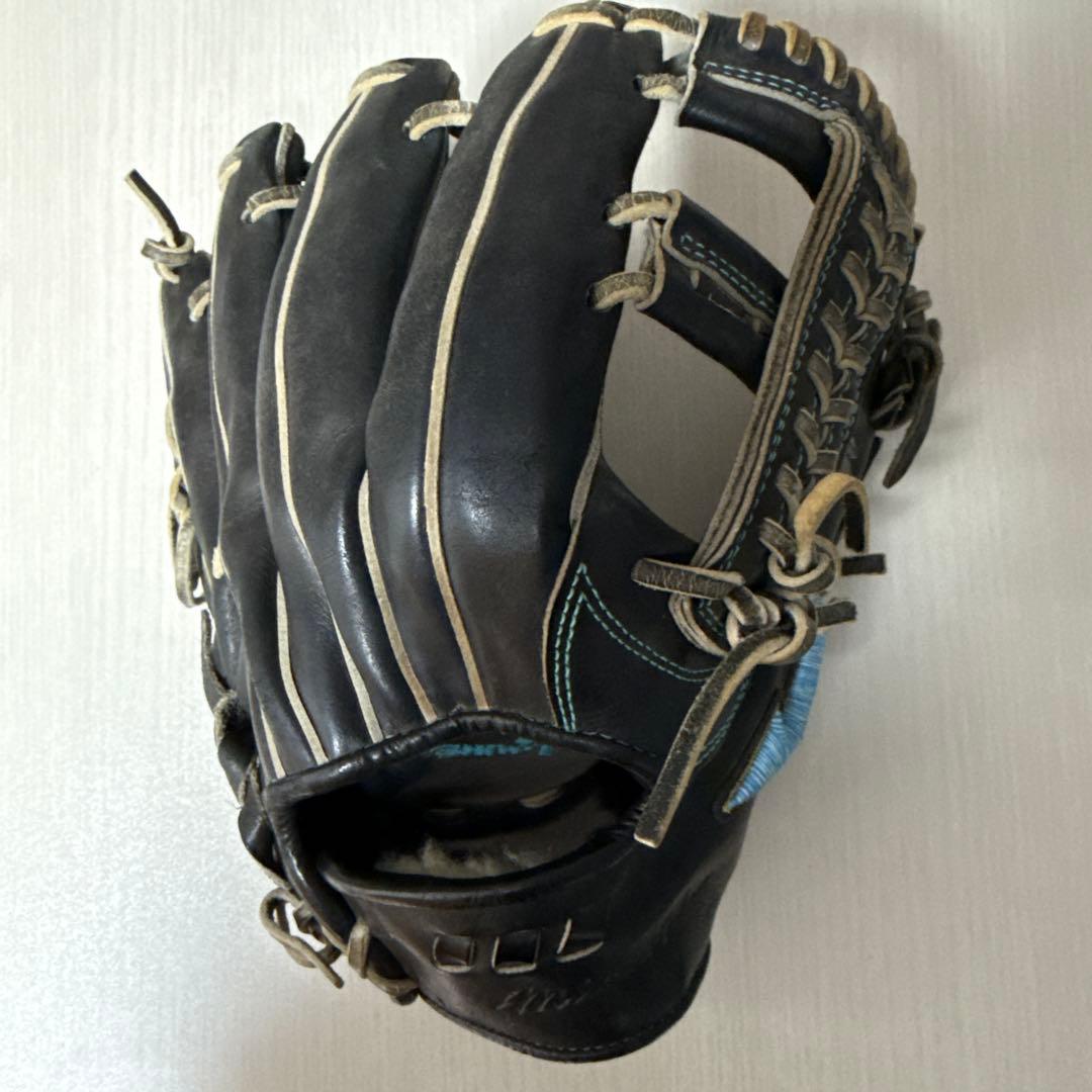 Mizuno 軟式グローブ 黒/青 限定モデル