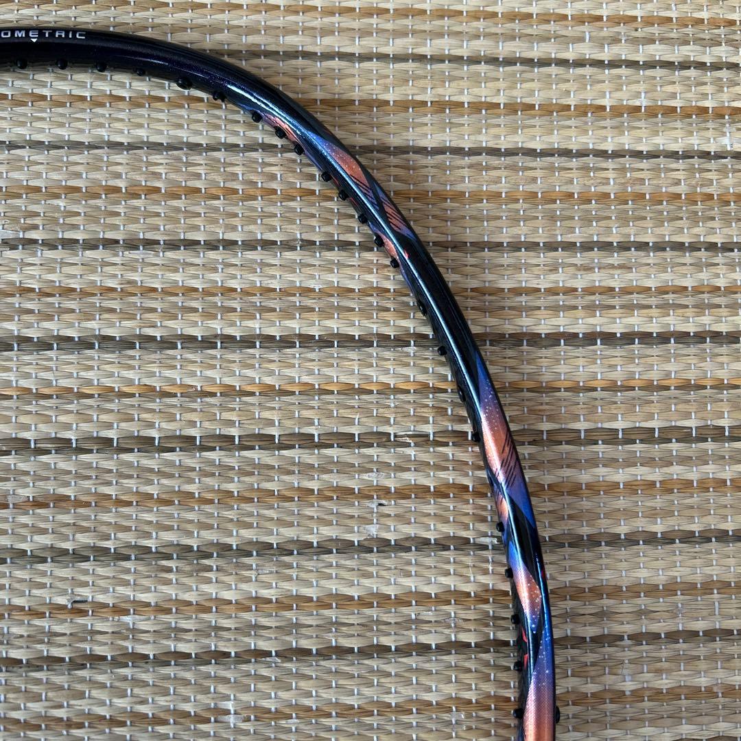 ASTROX 77 バドミントンラケット