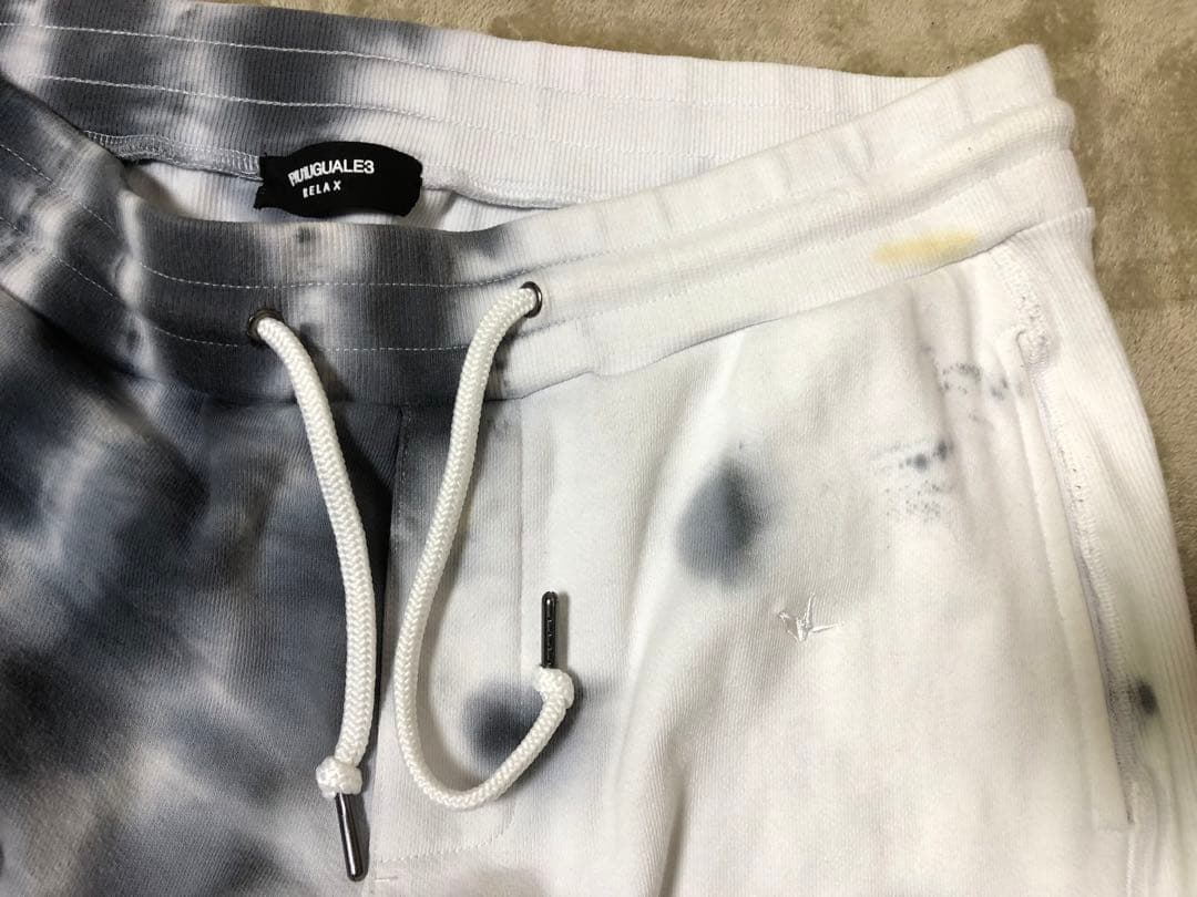 1PIU1UGUALE3 RELAX セットアップ(上XXL、下XL)