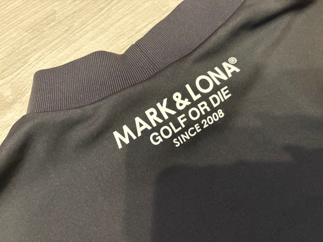 【美品】MARK&LONA マーク＆ロナ メンズシャツ ブラック Tシャツ