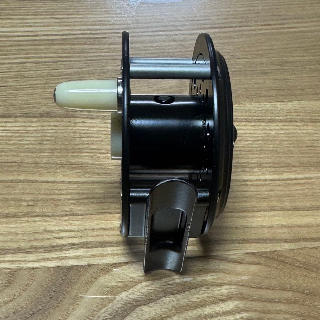 PFLUEGER Medalist フライリール1492 1/2