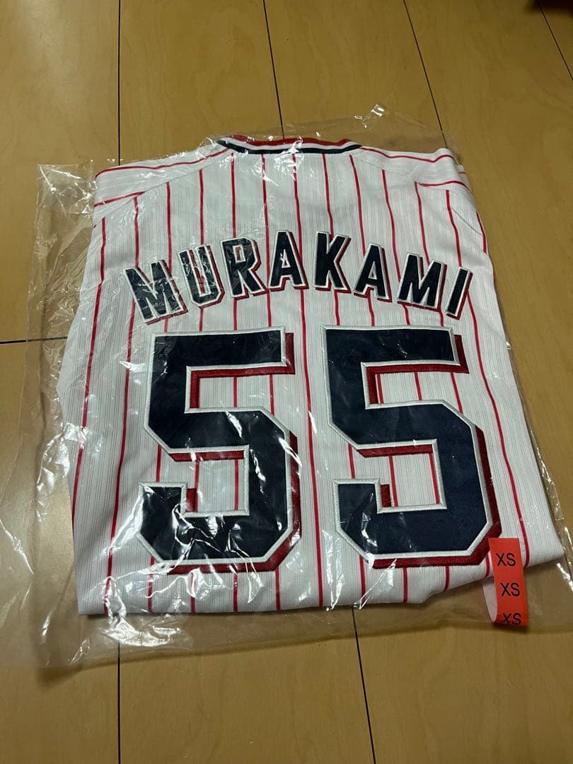 ヤクルト　村上選手　ユニフォーム