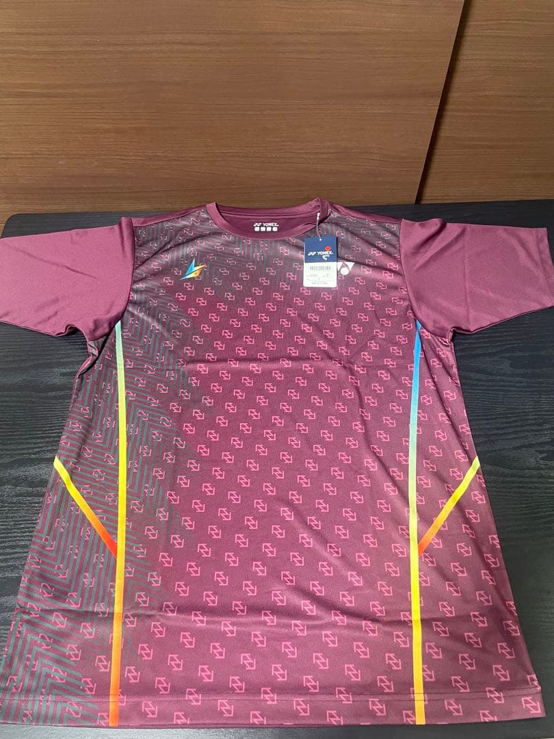 リン・ダン選手モデル YONEX ワインレッド Lサイズ シャツ