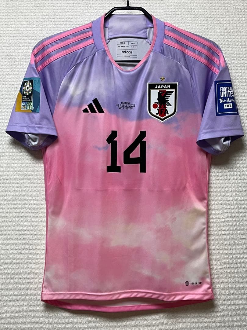 【新品未使用・正規品】2023W杯 女子日本代表 アウェイ 長谷川唯 サイズM