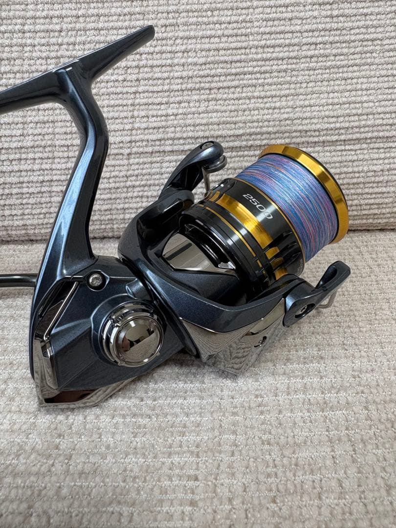シマノ アルテグラ 2500C スピニングリール