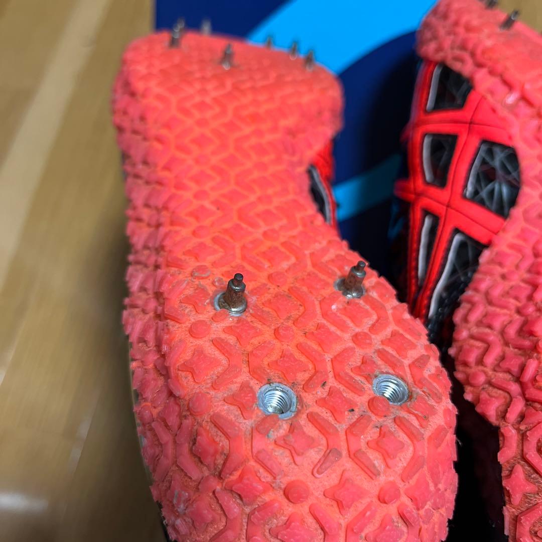 少し汚れはありますがほぼ新品。針2本ありません。