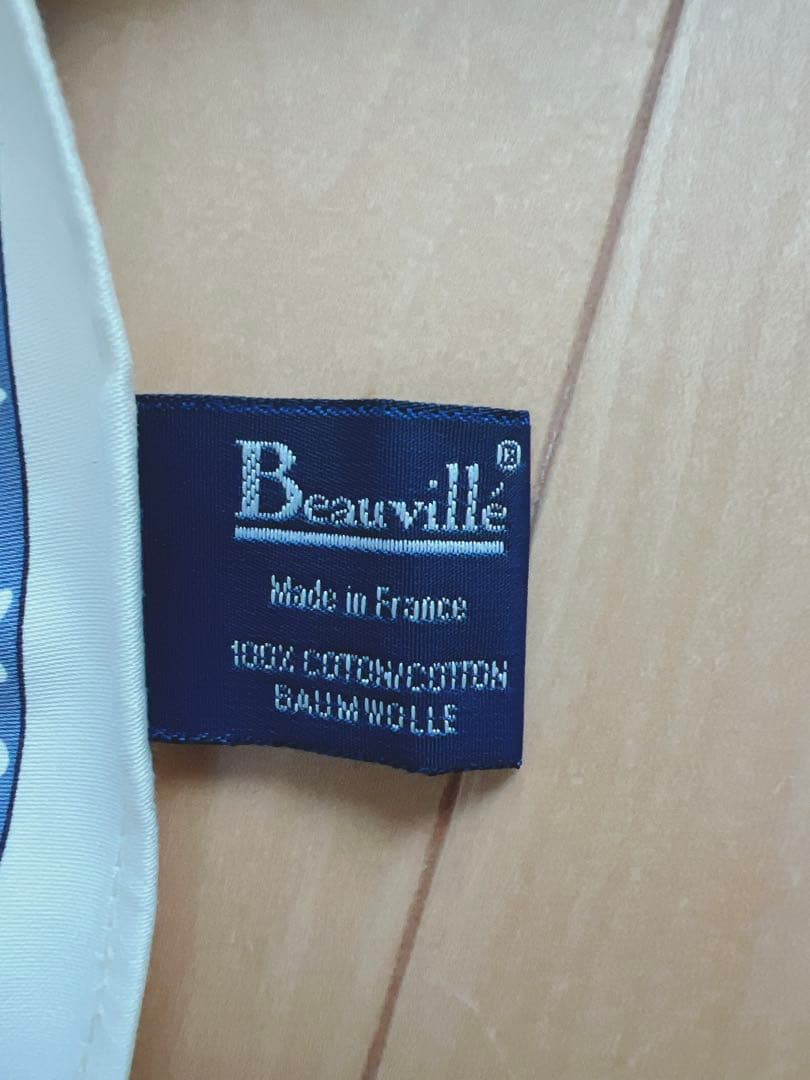 Beauville ボーヴィレ　仏初最高級テーブルクロス　エッグデザイン
