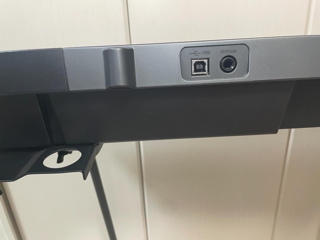 CASIO CTK-2200 電子ピアノ 電子キーボード 61鍵 専用スタンド付