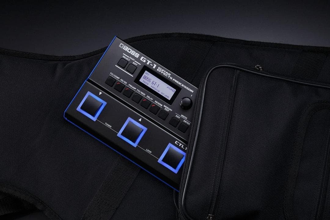 BOSS GT-1マルチエフェクターと純正ACアダプターPSA-100S2セット