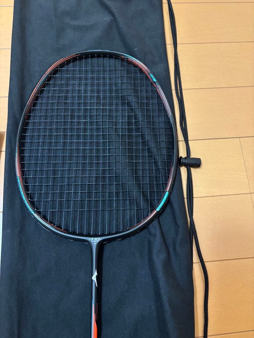 バドミントンラケット、アクロスピード3、5U6