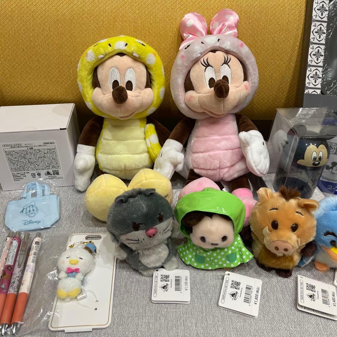 Ｈ★ディズニーストア★ラッキーバッグ★18点まとめ売り★ぬいぐるみ★イヤリング