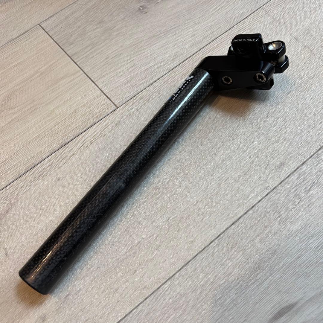 WR COMPOSITI カーボンポスト φ27.2mm セットバック37mm