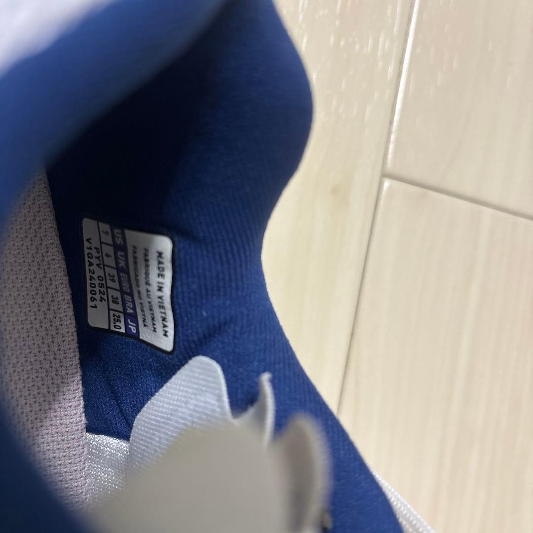 MIZUNO WAVE LIGHTNING Z8 ウェーブライトニングZ8