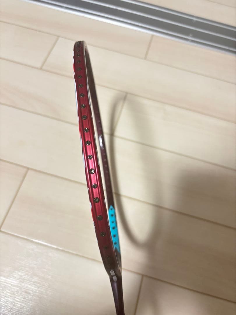 【白亜！！！】YONEX アストロクス100ZZ