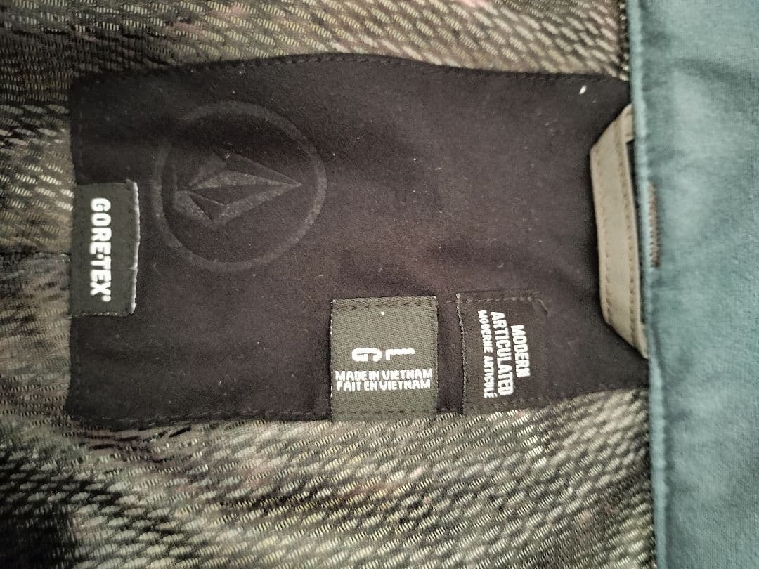 VOLCOM GORE-TEXスノーボードウェア