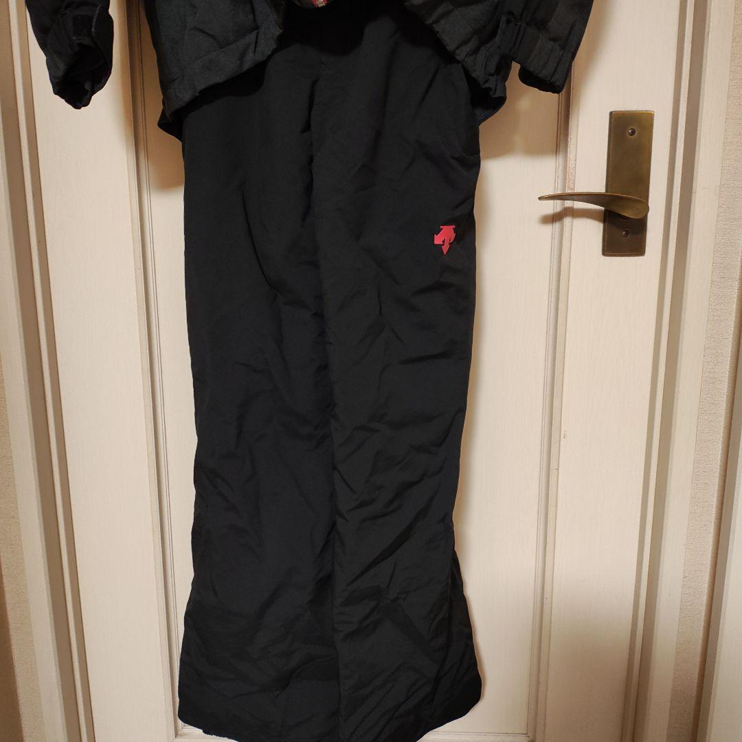 DESCENTE スキーウェア 上下セットLサイズ 黒・グレー