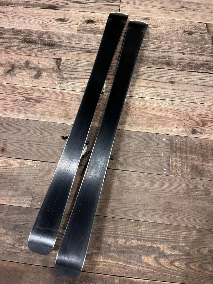 フォルクル+マーカー/キッズ120cm/金具付きスキー/chica/volkl