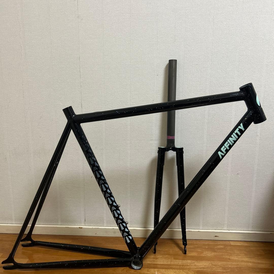 AFFINITY CYCLESmetropolitan 2024sサイズ