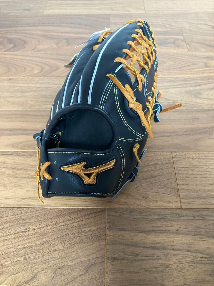 【新品】ミズノプロ クラシック 軟式グローブ 外野用