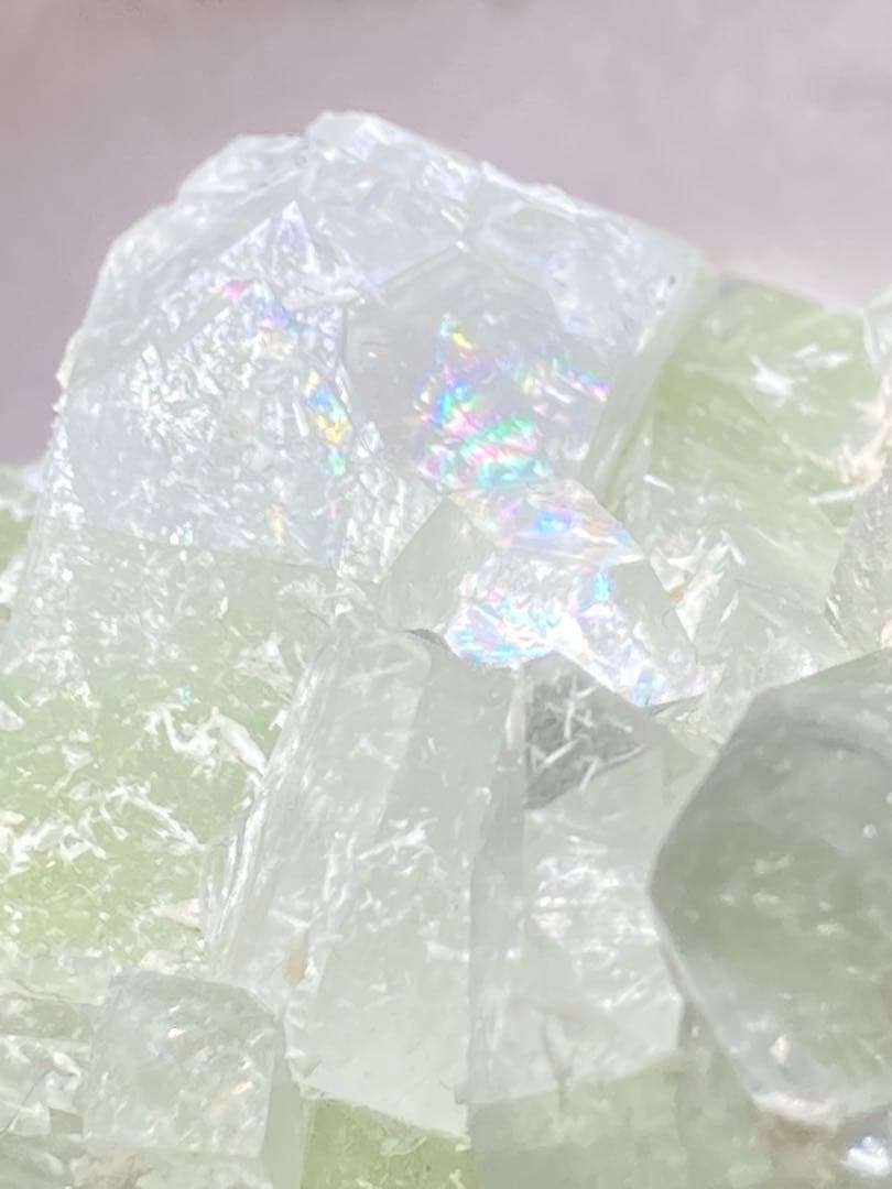 天使の水晶✨　グリーンアポフィライト　原石　クラスター　魚眼石