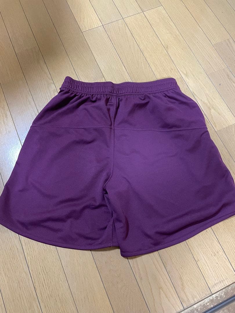 ballaholic バーガンディ ショートパンツ