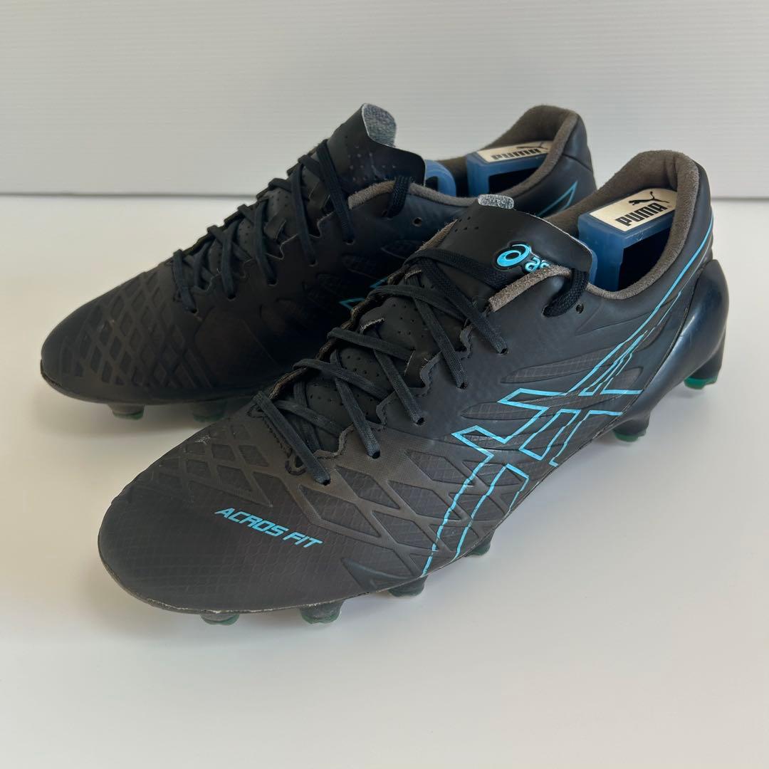 廃盤モデル　アシックス DSライトアクロス　25.0cm サッカー スパイク