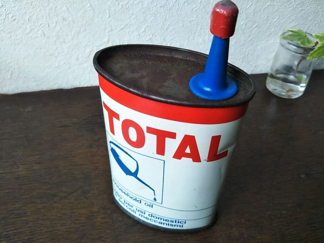 トタル　オイル缶　シトロエン TOTAL