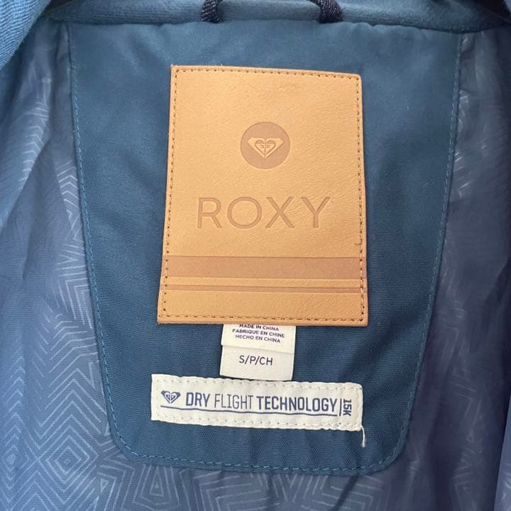 ロキシー　スノボウェア　レディース
