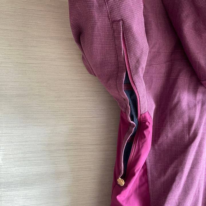 ロキシー　スノボウェア　レディース