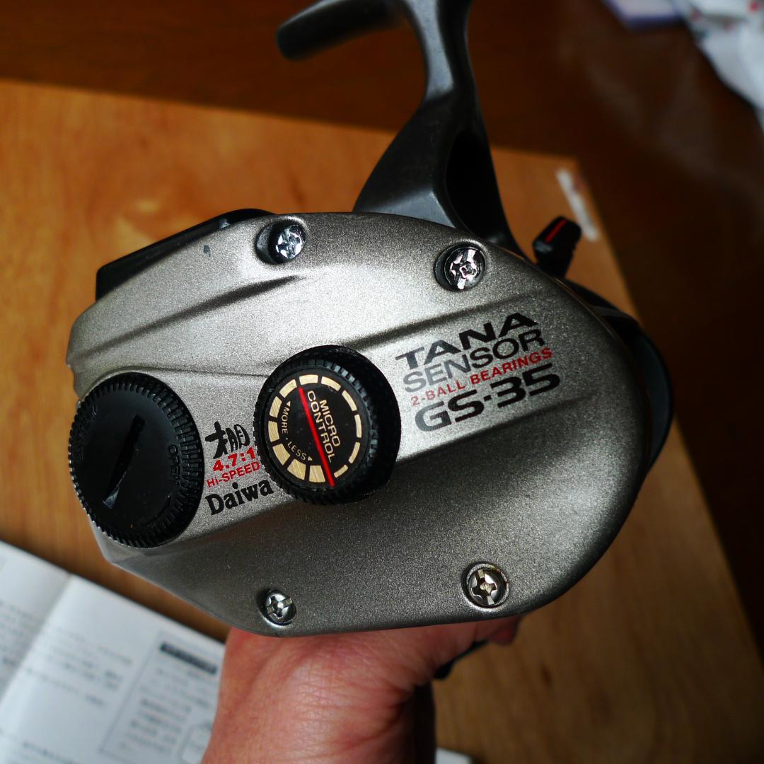 【動作確認　美品】　ダイワ　棚センサー　GS-35　下向専用　両軸リール　舟釣り