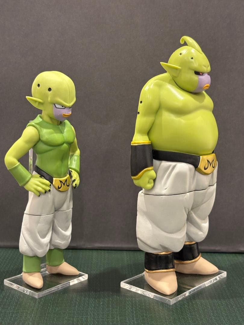 ドラゴンボール　一番くじ フィギュアマグネット専用 ジオラマ付きアクリル台座2種