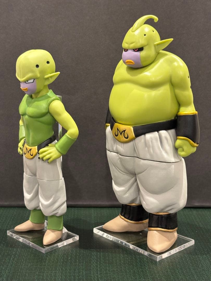 ドラゴンボール　一番くじ フィギュアマグネット専用 ジオラマ付きアクリル台座2種