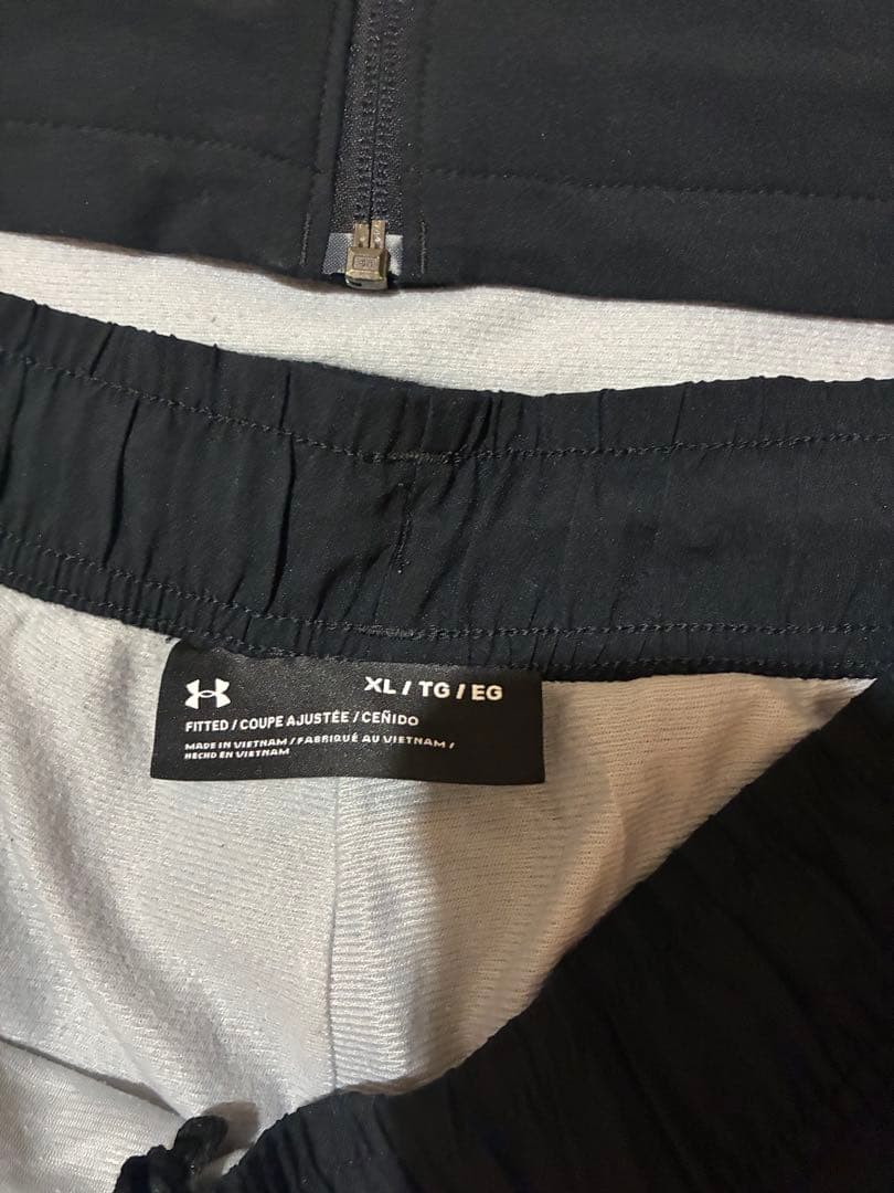 Under Armour アンダーアーマー　ブラック ウィンドブレーカー上下XL