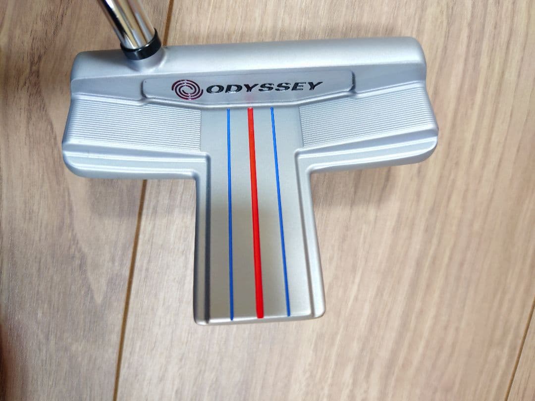 Odyssey White Hot OG Big-T Blade パター