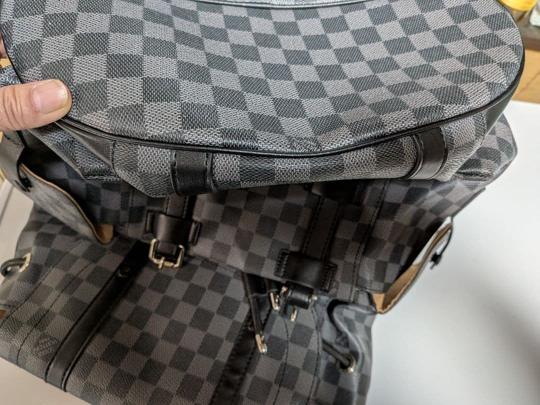 LOUIS VUITTONダミエリュック