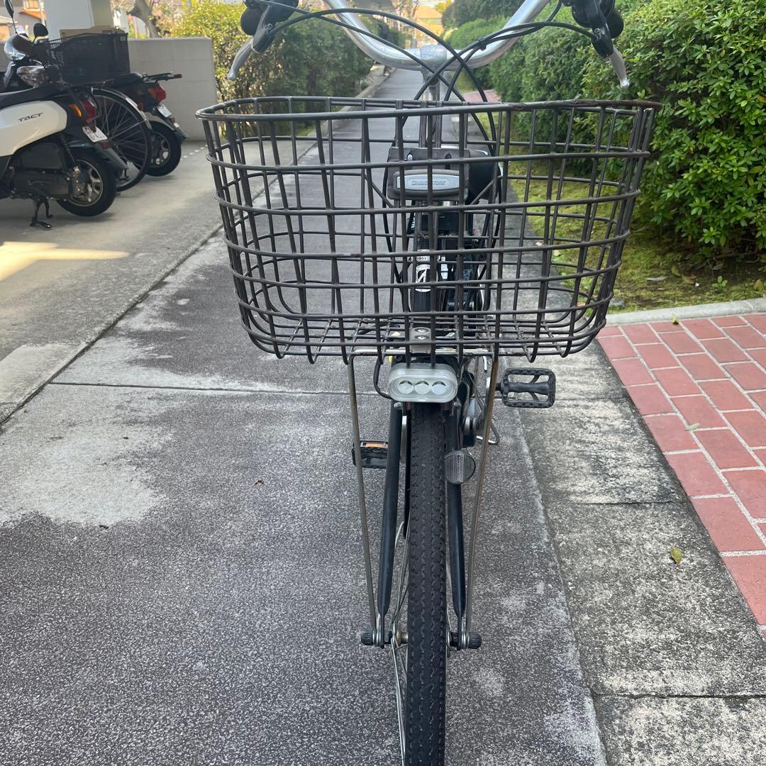 電動アシスト自転車 黒 前カゴ付き