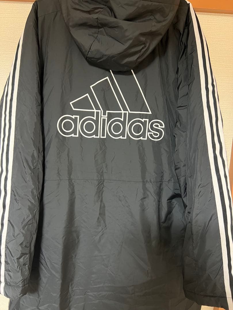 adidas フード付きロングコート 黒
