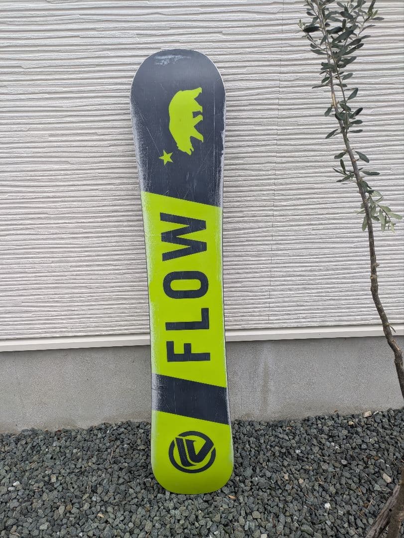 FLOW SHIFTY 151 スノーボード　板　美品