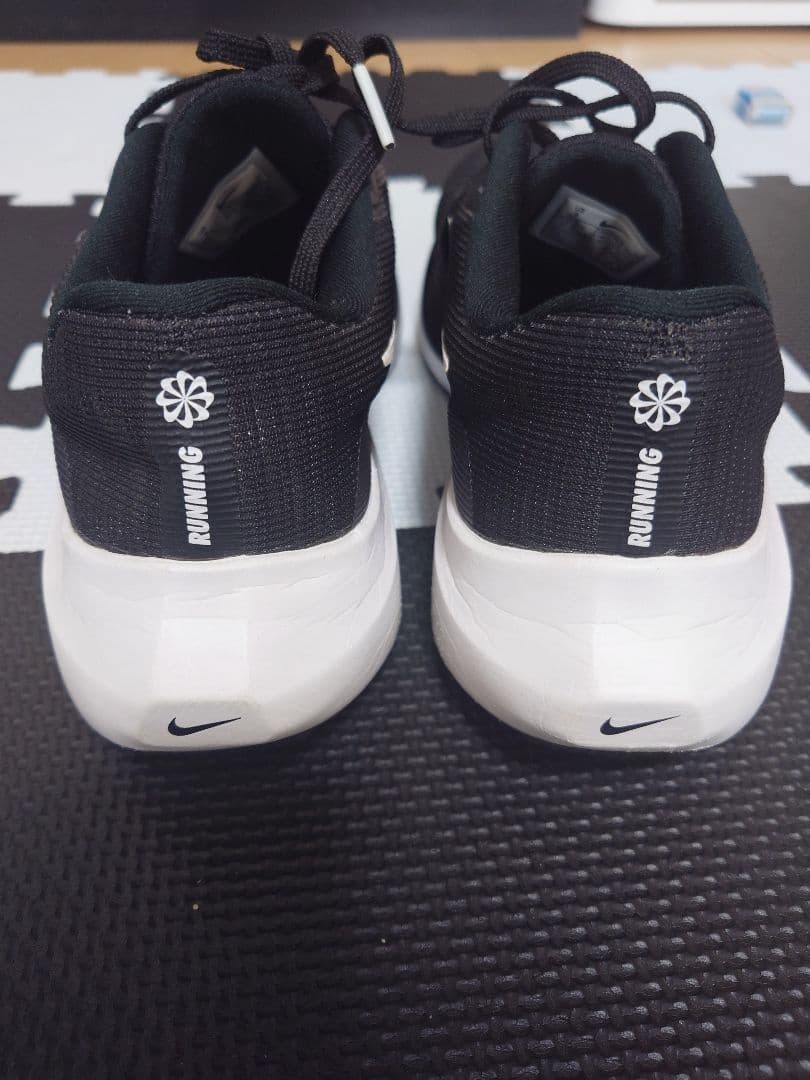 Nike Zoom Fly 5 ブラック/ホワイト 27cm