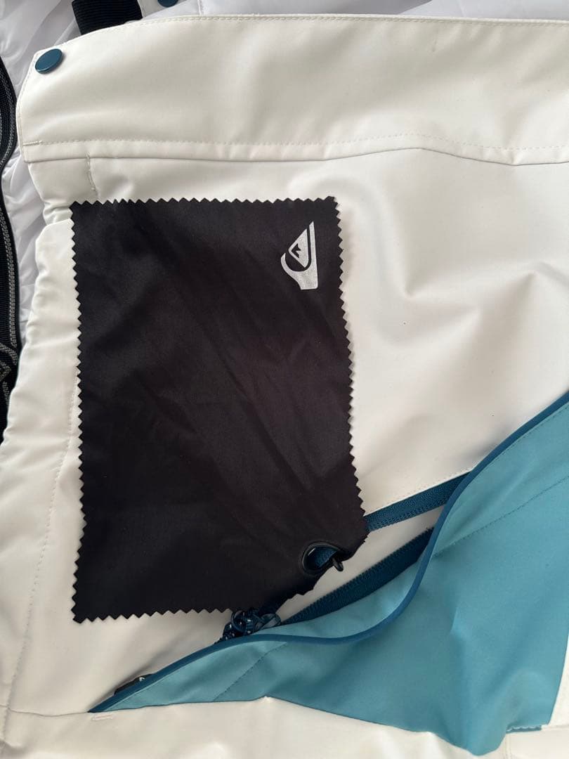 quiksilver クイックシルバー　スノーボードジャケット