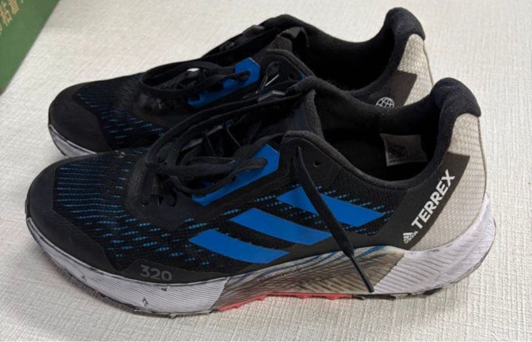 値段交渉⭕️ adidas ランニングシューズ