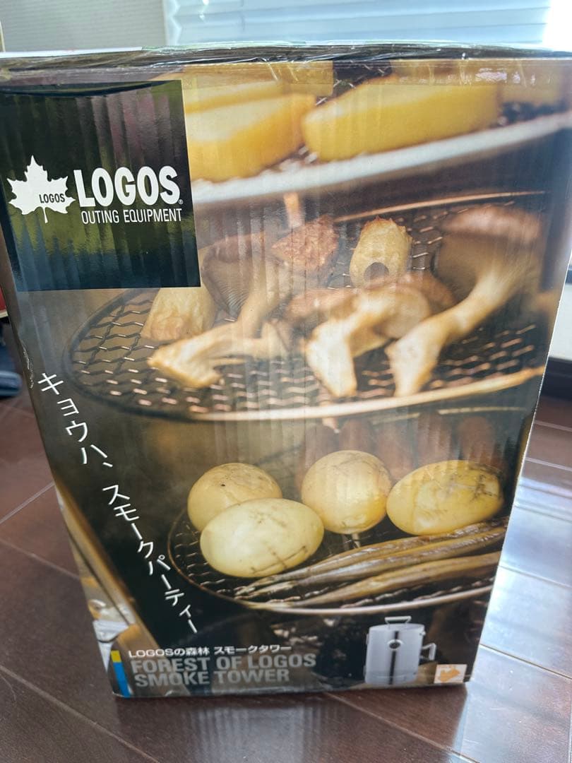 《新品未使用‼️》LOGOS スモークタワー 燻製器　定価《17600円》