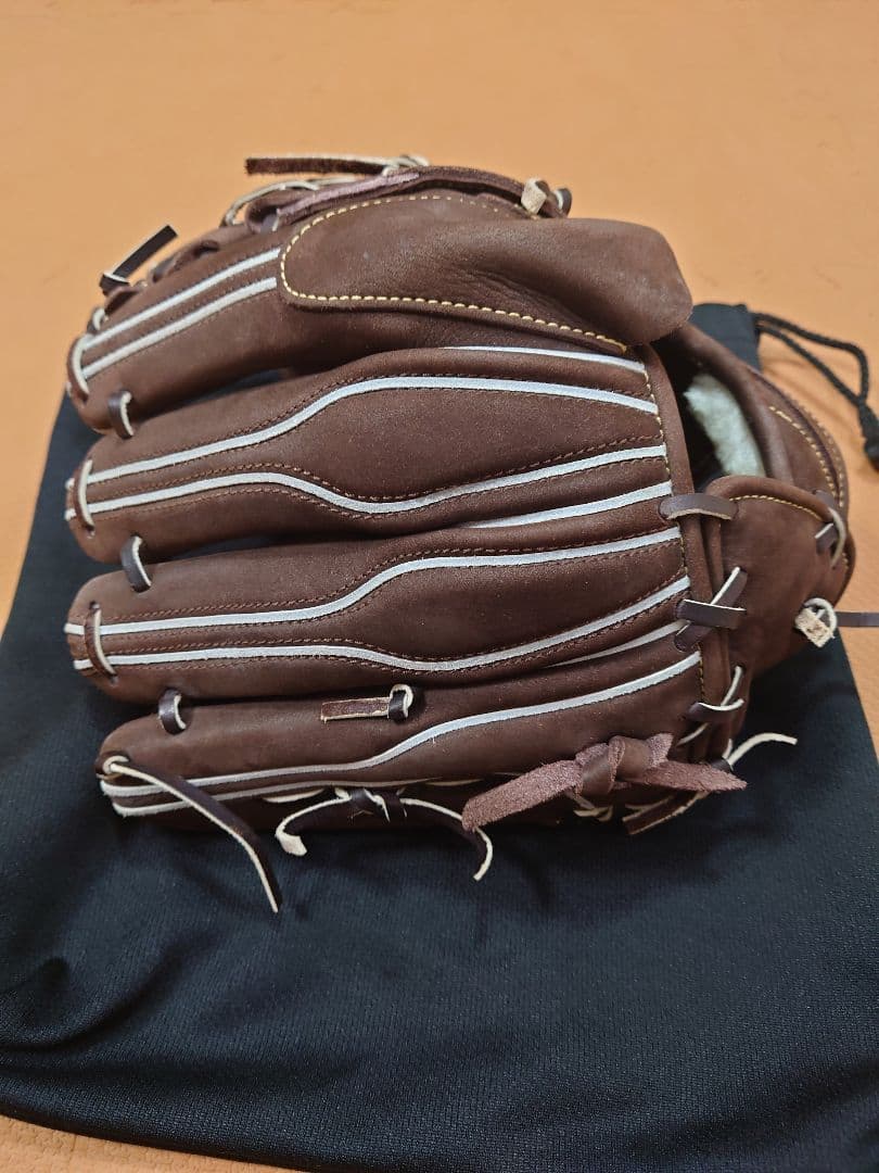 アシックス　投手用　硬式野球グローブ ヌバック　ブラウン レザー