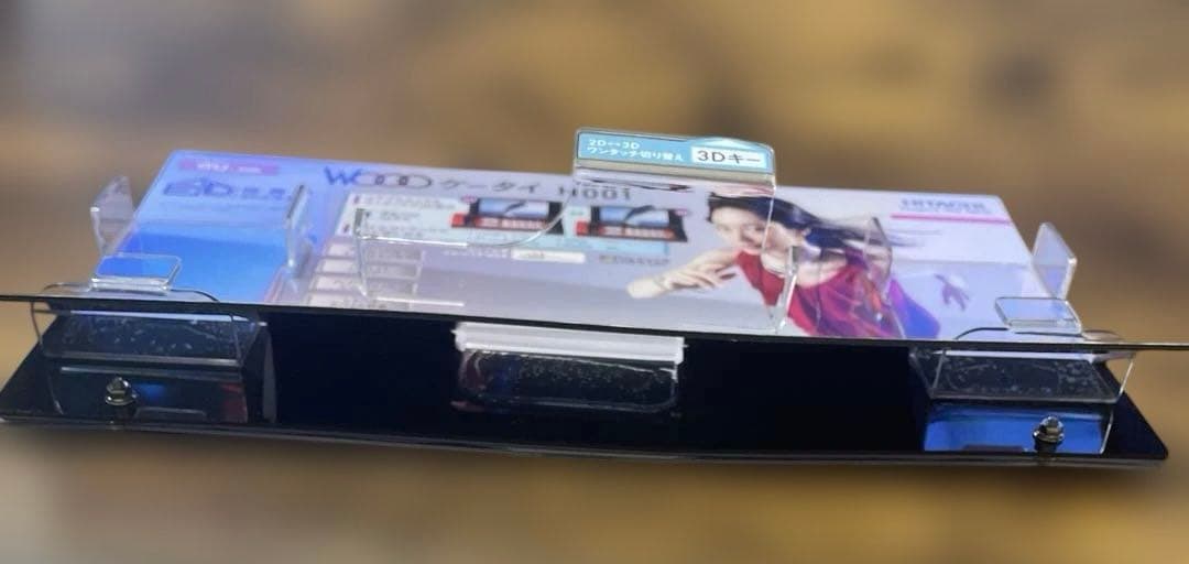 伊東美咲　Woooケータイ　店頭用ディスプレイ　W63H H001