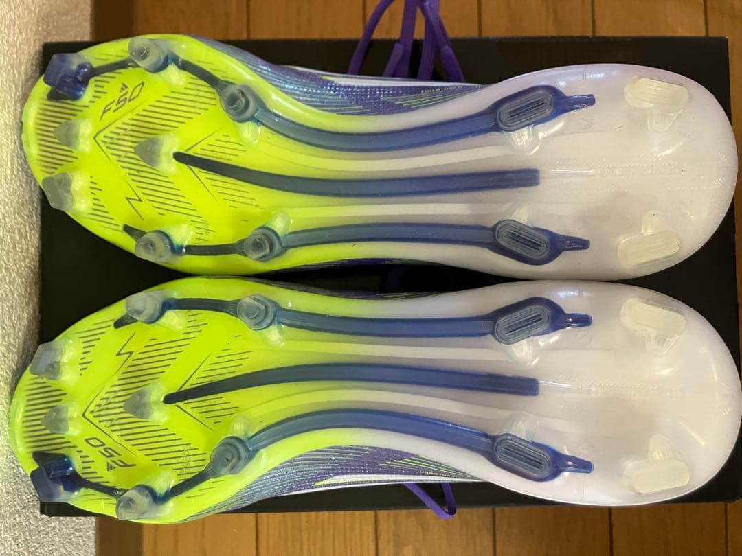 adidas F50 サッカーシューズ 紫/緑